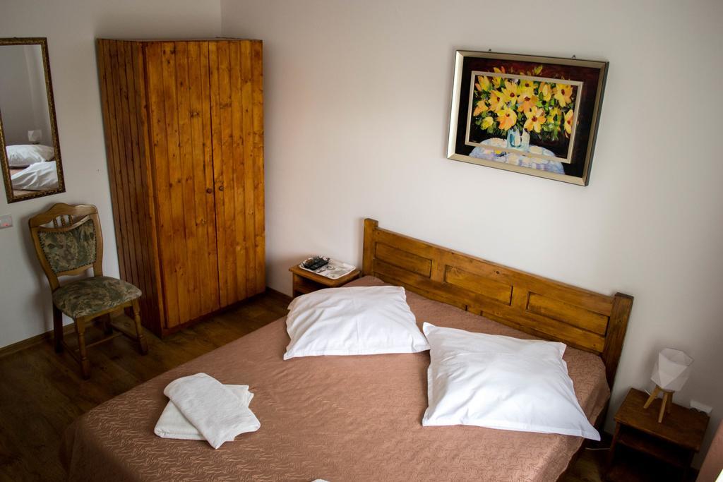 Casa Diana Ξενοδοχείο Comana Εξωτερικό φωτογραφία