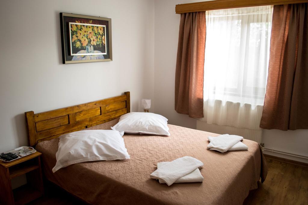 Casa Diana Ξενοδοχείο Comana Εξωτερικό φωτογραφία