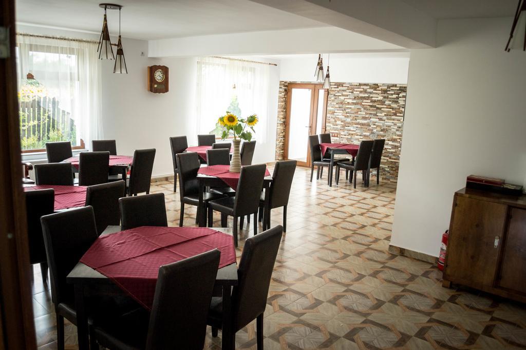 Casa Diana Ξενοδοχείο Comana Εξωτερικό φωτογραφία